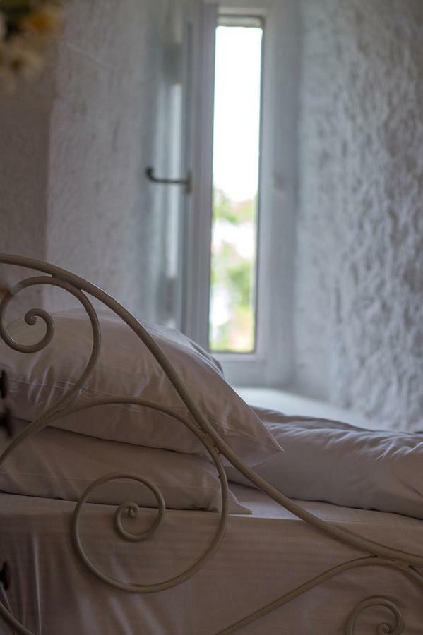 Oldcastle Ross Castle B&B מראה חיצוני תמונה