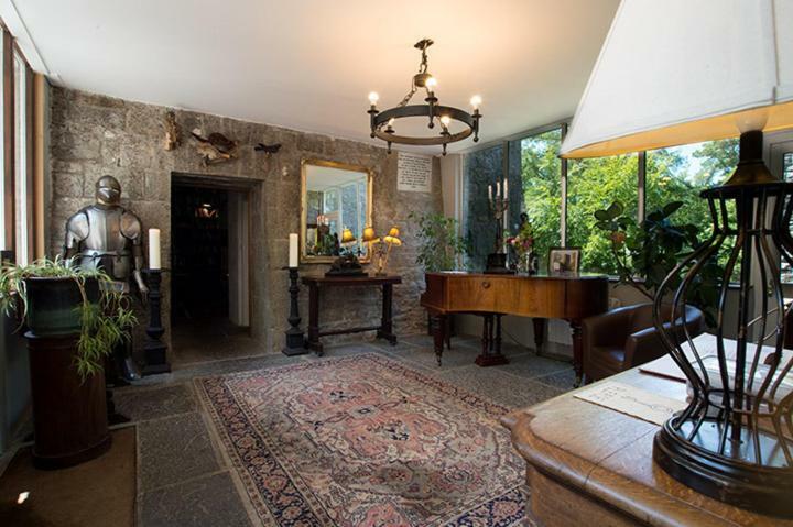 Oldcastle Ross Castle B&B מראה חיצוני תמונה