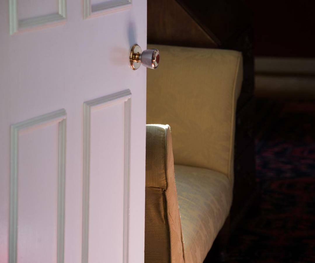 Oldcastle Ross Castle B&B מראה חיצוני תמונה